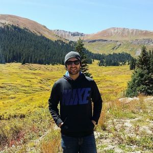 Meet your Posher, Yasser